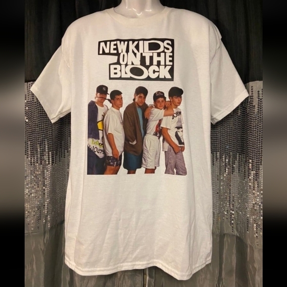 New kids on the block shirt - Picture 1 of 3